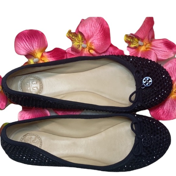 Tory Burch Solid Black Studded Ballerina Flats Bow Accent Color: Black Size: 7.5 - Picture 2 of 15